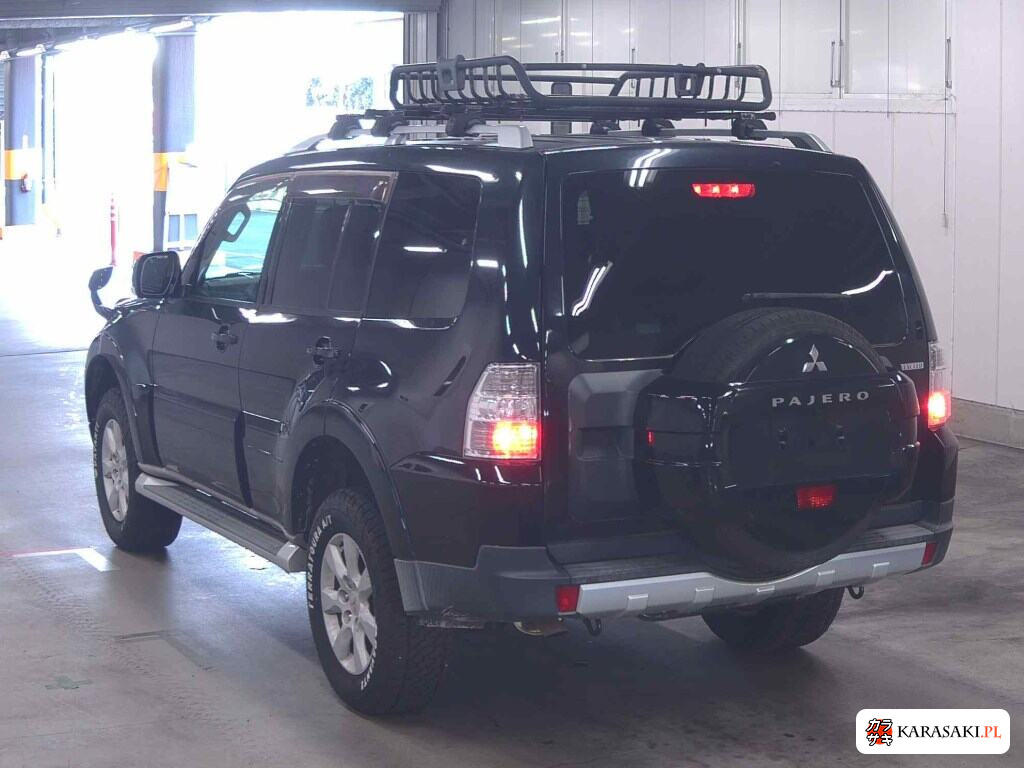 Mitsubishi Pajero 2009 z aukcji japońskiej