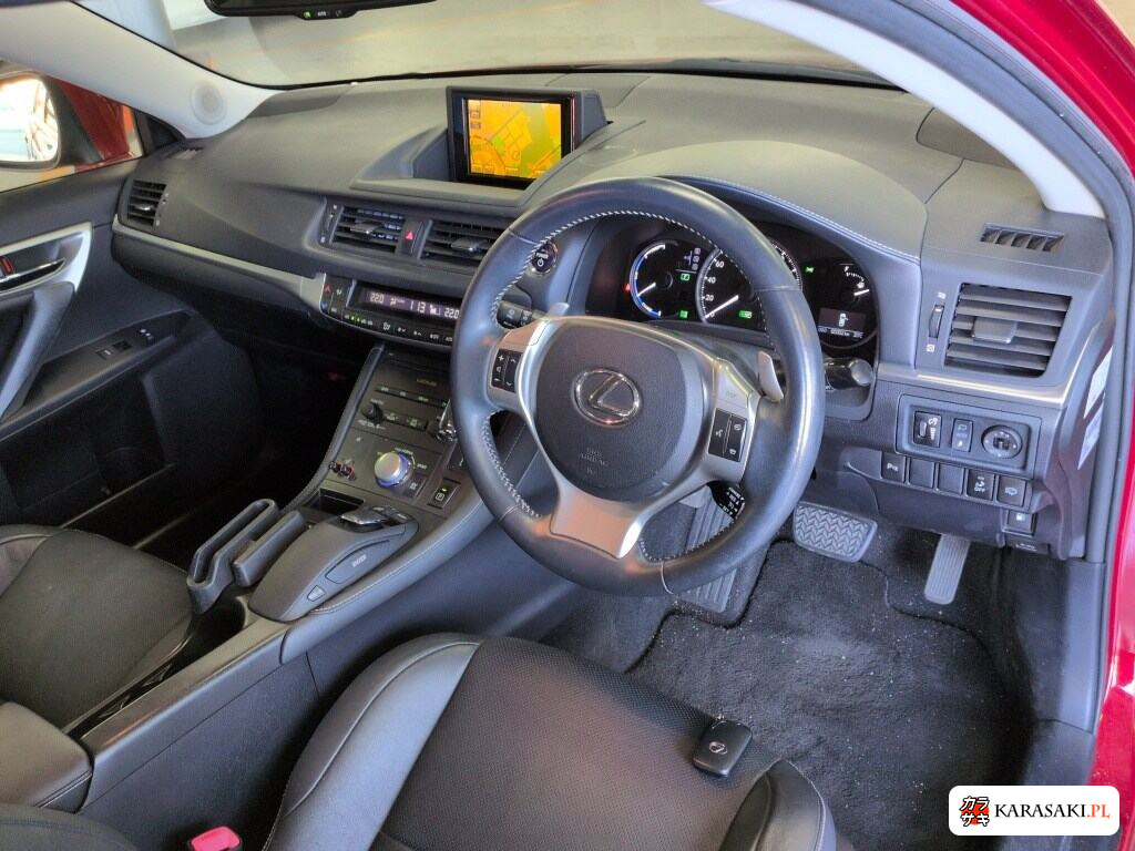 Lexus CT 2012 z aukcji japońskiej