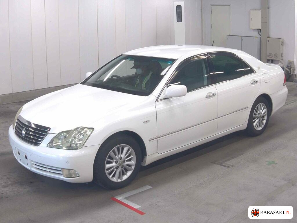 Toyota Crown 2004 z aukcji japońskiej