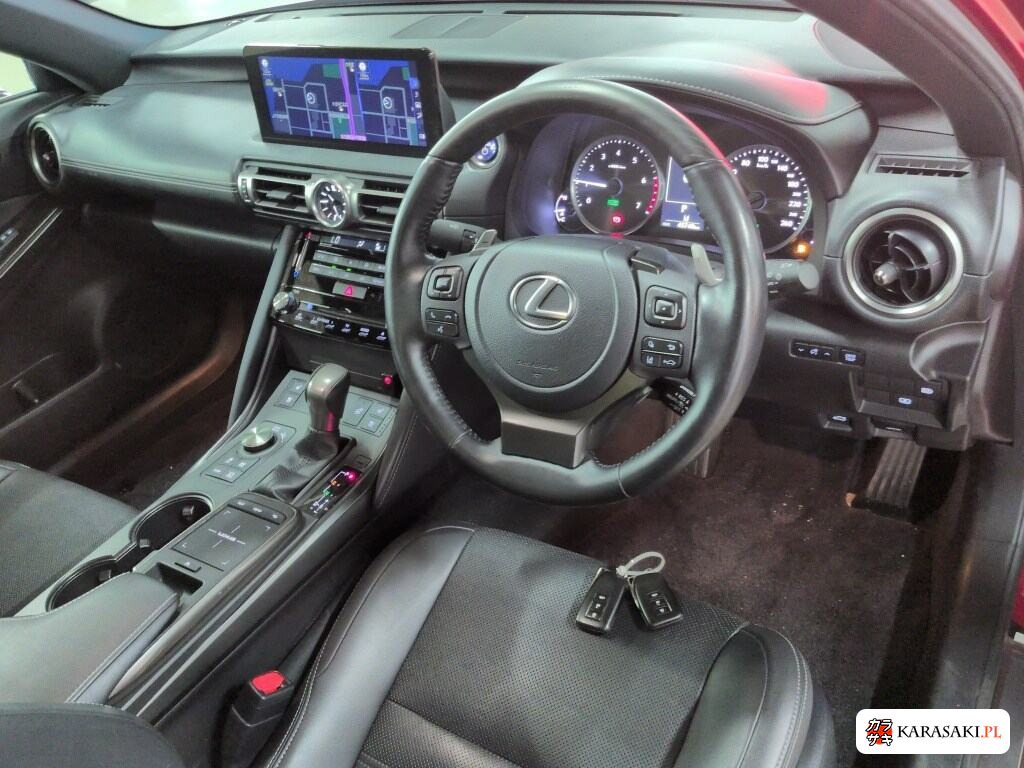 Lexus Is 2021 z aukcji japońskiej