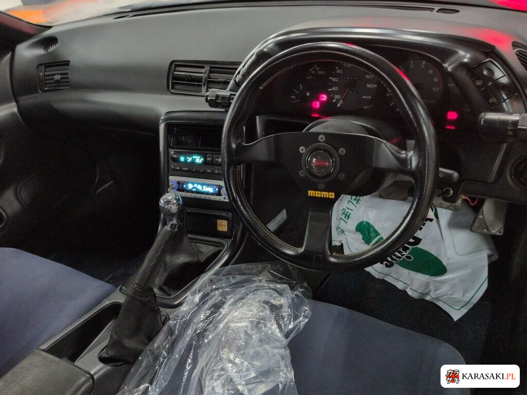 Nissan Skyline 1994 z aukcji japońskiej