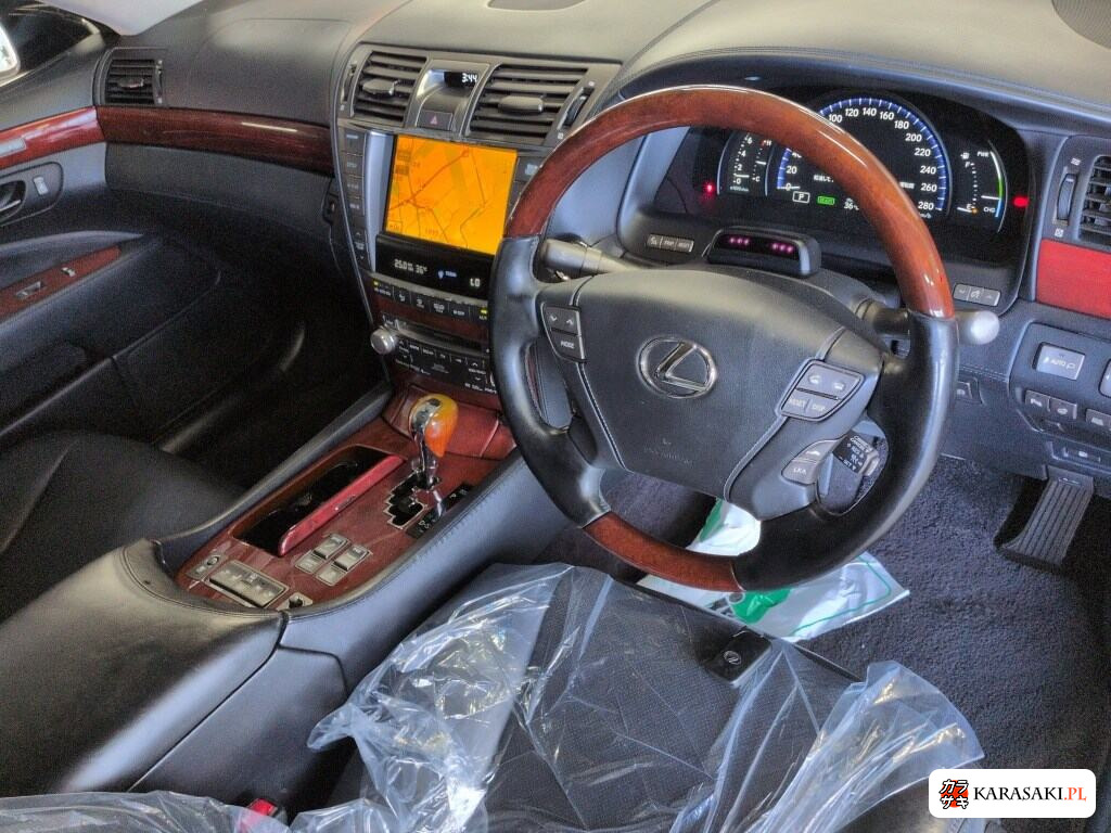 Lexus LS 2009 z aukcji japońskiej