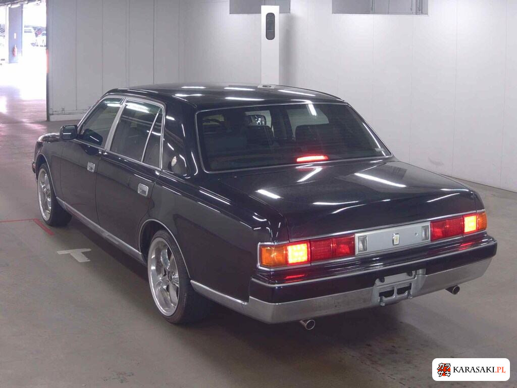 Toyota Century 2010 z aukcji japońskiej