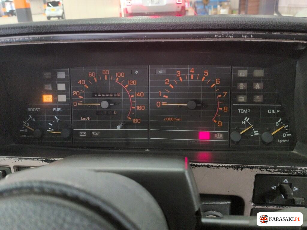 Nissan Skyline 1984 z aukcji japońskiej