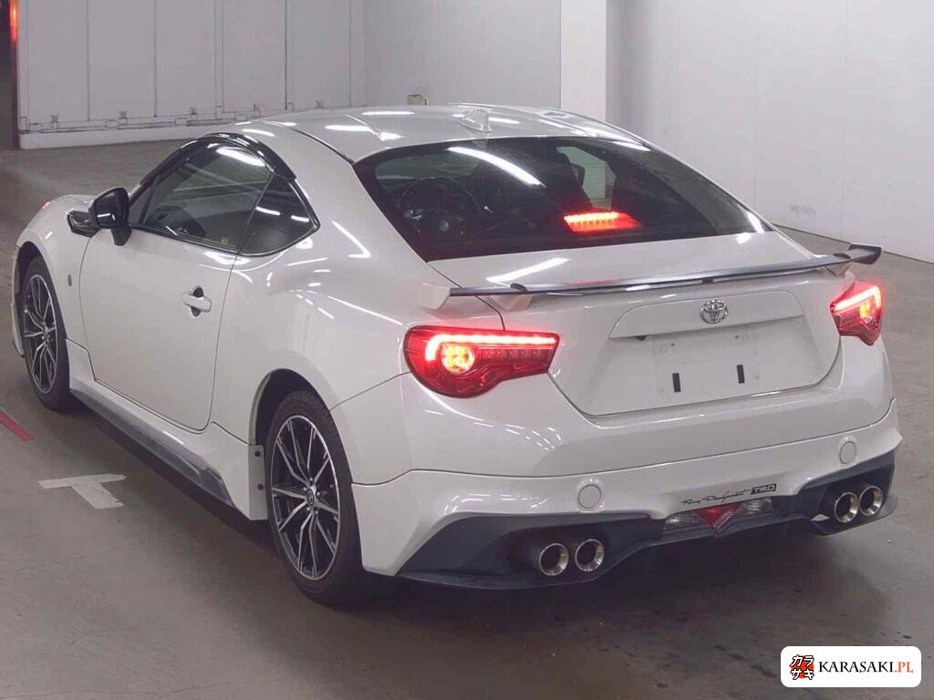 Toyota 86 2017 z aukcji japońskiej