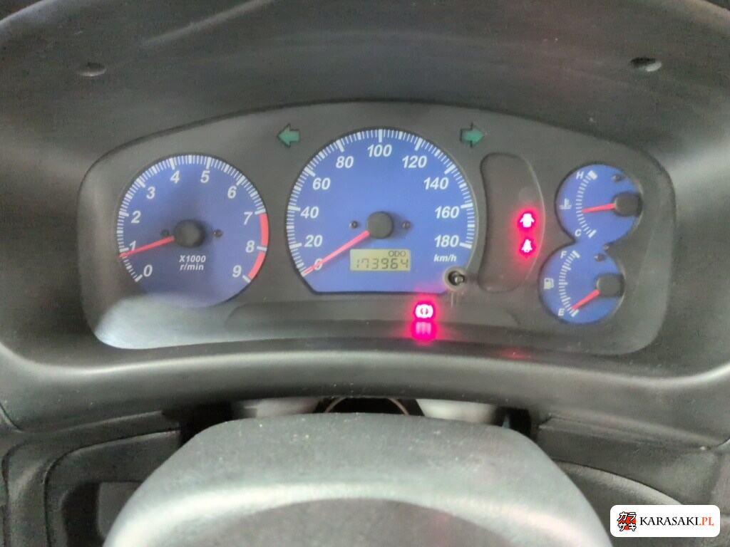 Mitsubishi Lancer 1999 z aukcji japońskiej