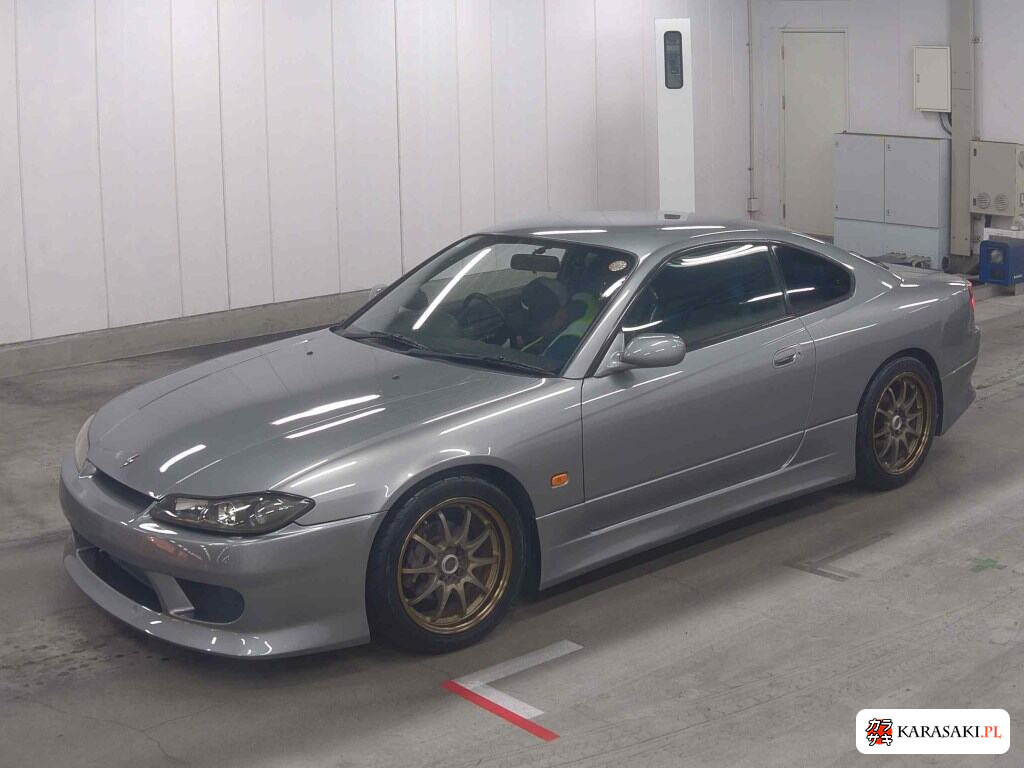 Nissan Silvia 2002 z aukcji japońskiej