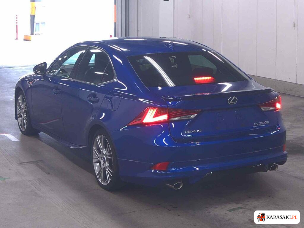 Lexus Is 2017 z aukcji japońskiej
