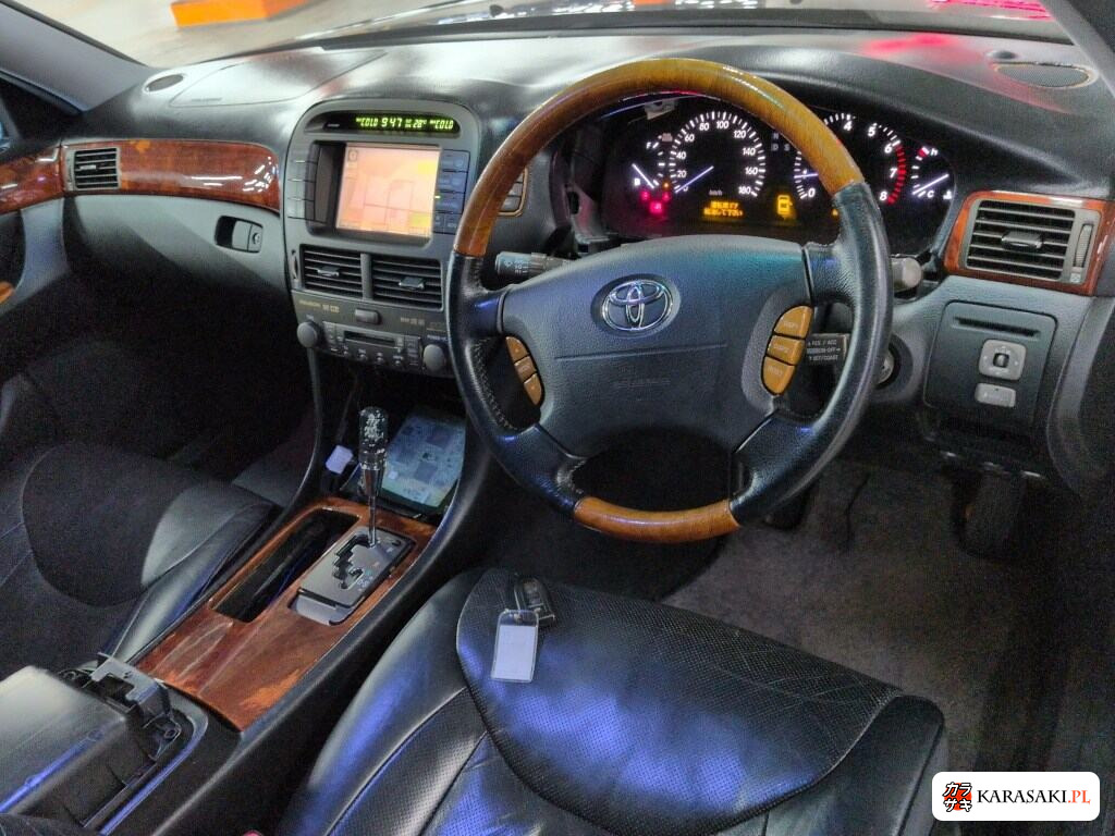 Toyota Celsior 2004 z aukcji japońskiej