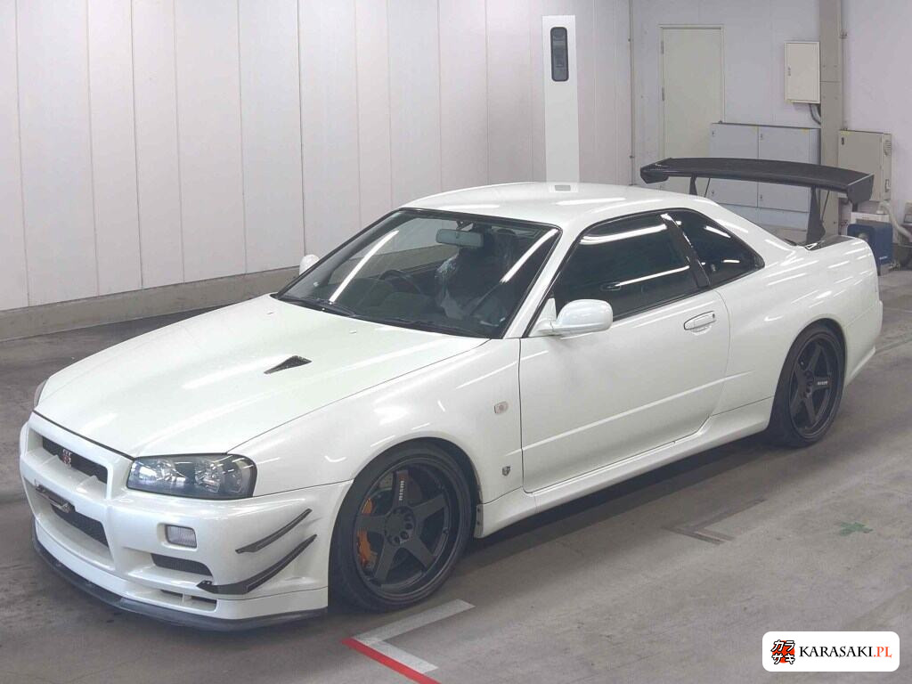 Nissan Skyline 2002 z aukcji japońskiej