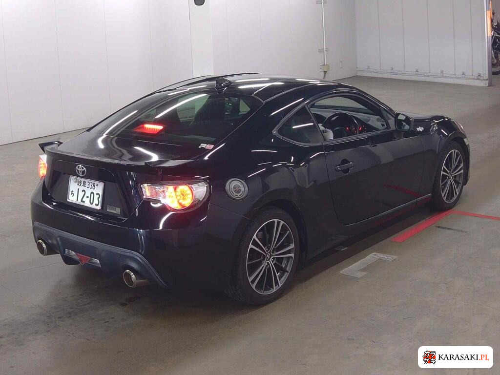 Toyota 86 2014 z aukcji japońskiej