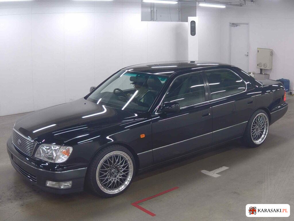 Toyota Celsior 1999 z aukcji japońskiej