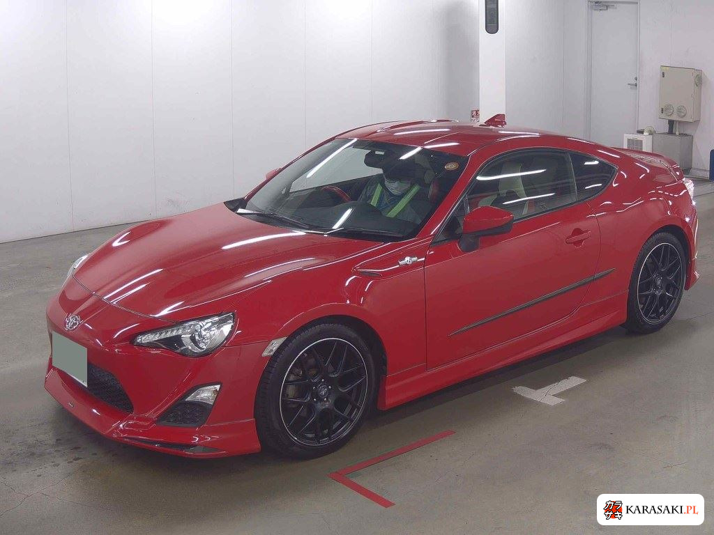 Toyota 86 2014 z aukcji japońskiej