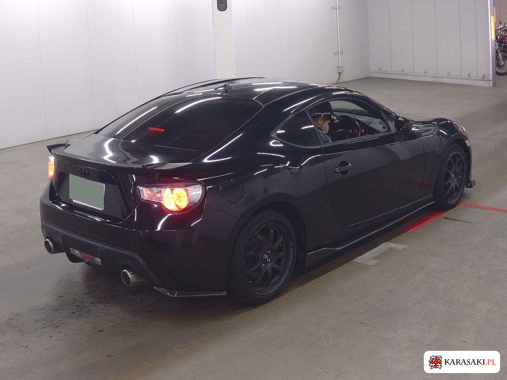Toyota 86 2012 z aukcji japońskiej
