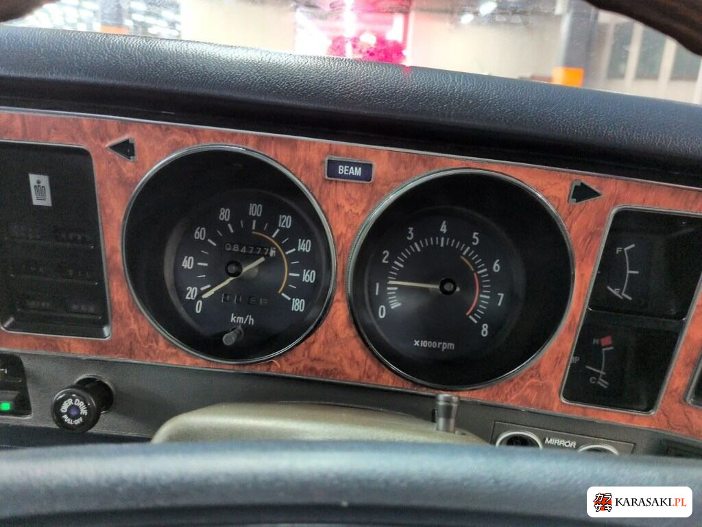 Toyota Crown 1978 z aukcji japońskiej