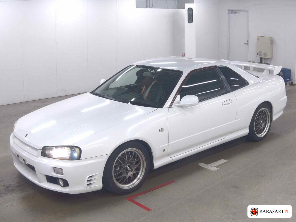 Nissan Skyline 1999 z aukcji japońskiej