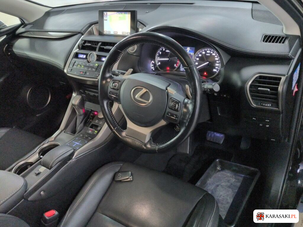 Lexus NX 2016 z aukcji japońskiej