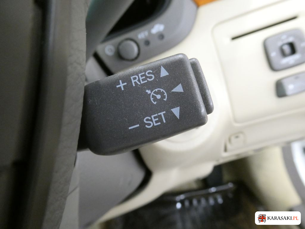 Toyota Celsior 2006 z aukcji japońskiej