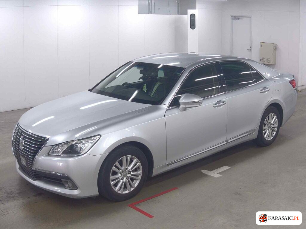 Toyota Crown 2013 z aukcji japońskiej