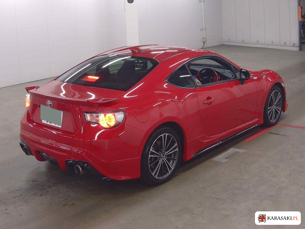 Toyota 86 2013 z aukcji japońskiej
