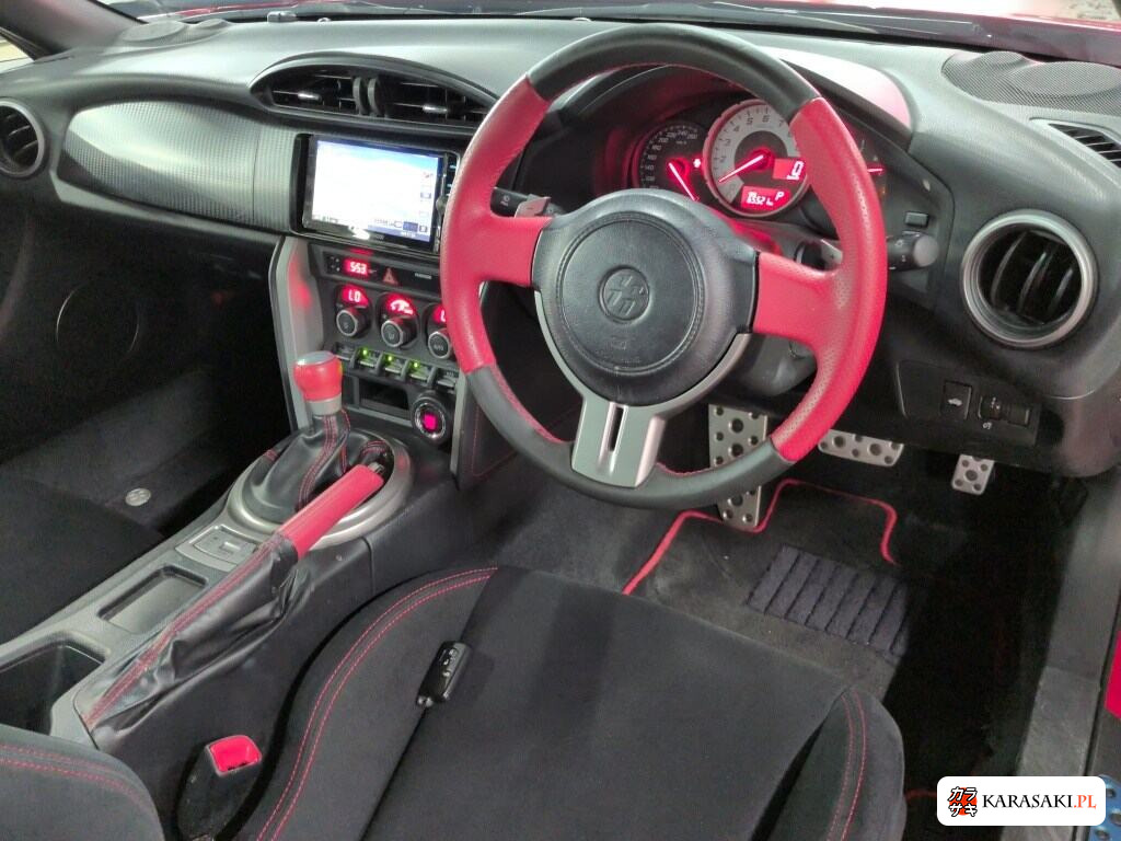 Toyota 86 2013 z aukcji japońskiej