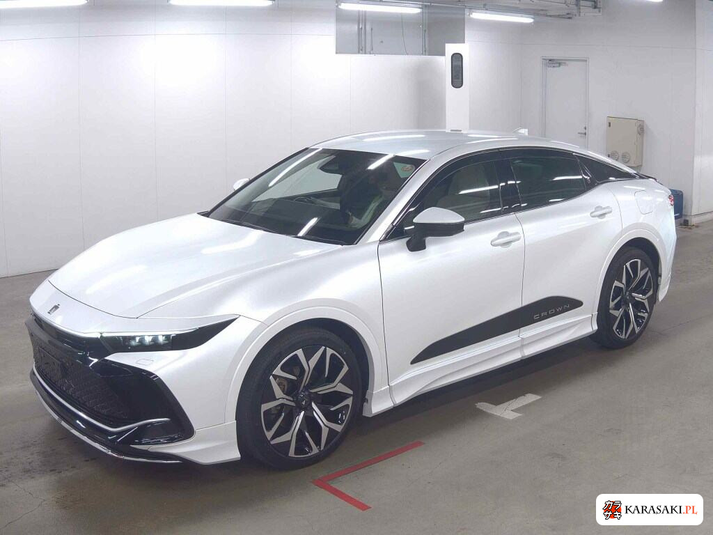 Toyota Crown Crossover 2022 z aukcji japońskiej
