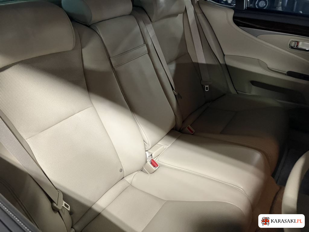 Lexus LS 2012 z aukcji japońskiej