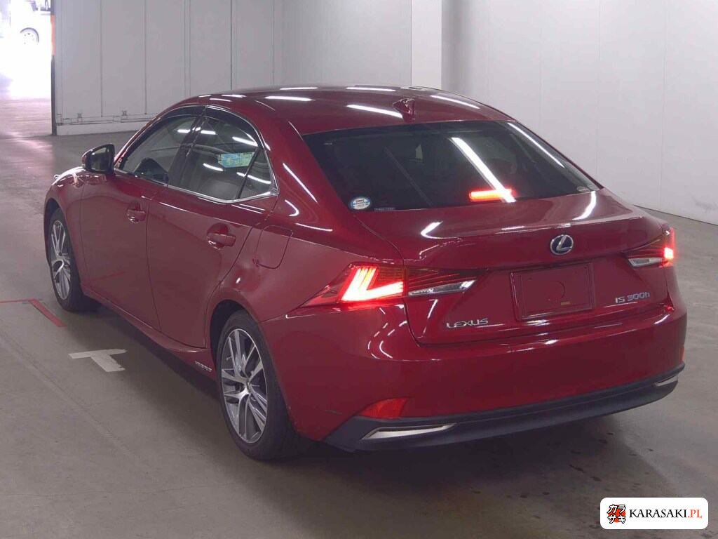 Lexus Is 2017 z aukcji japońskiej