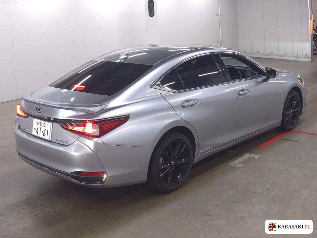 Lexus Es 2022 z aukcji japońskiej