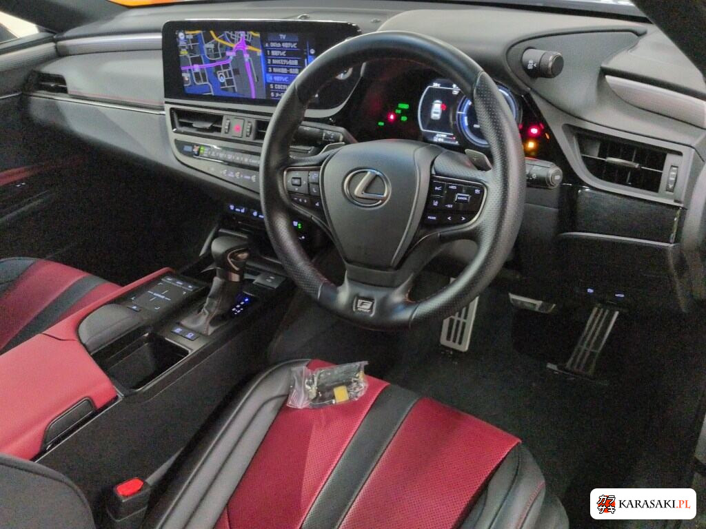 Lexus Es 2022 z aukcji japońskiej