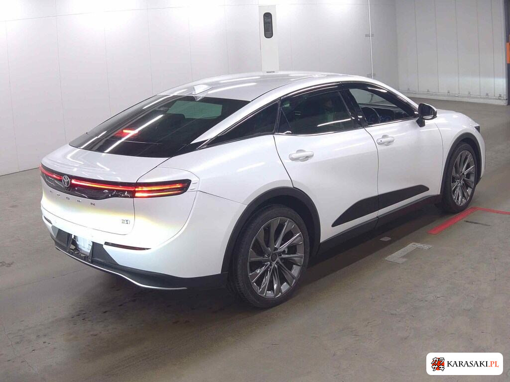 Toyota Crown Crossover 2023 z aukcji japońskiej
