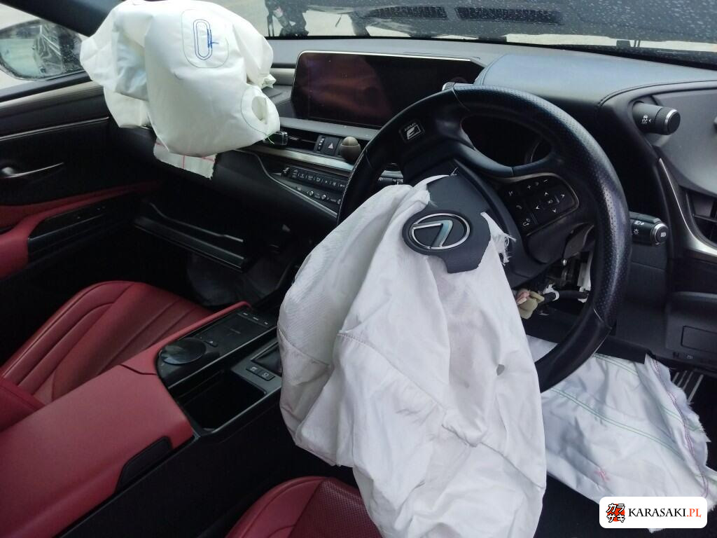 Lexus Es 2020 z aukcji japońskiej