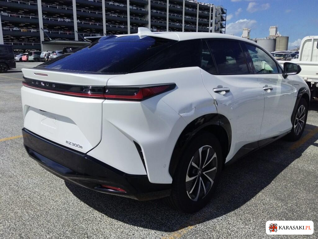 Lexus RZ 2023 z aukcji japońskiej