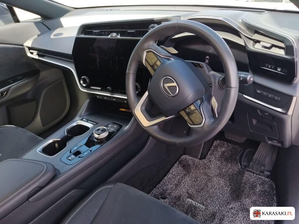 Lexus RZ 2023 z aukcji japońskiej