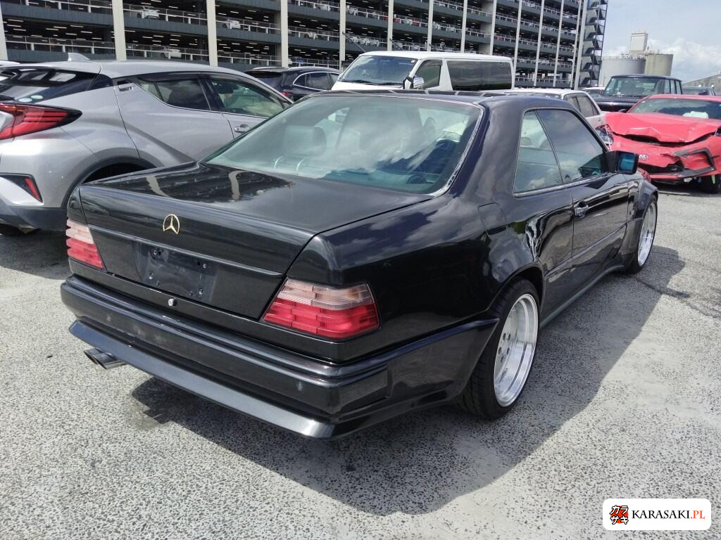 Mercedes-Benz Medium Class 1990 z aukcji japońskiej