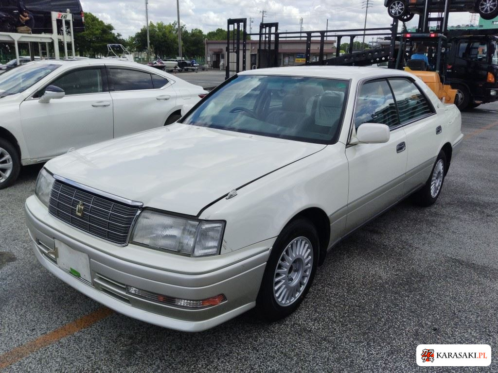 Toyota Crown 1996 z aukcji japońskiej