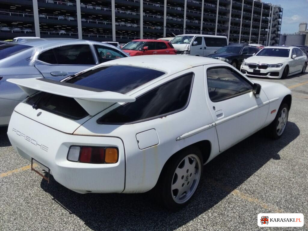 Porsche 928 1982 z aukcji japońskiej