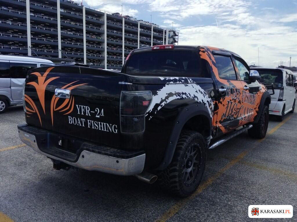America Toyota Tundra 2015 z aukcji japońskiej