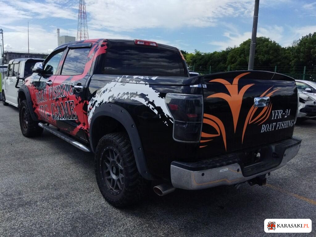 America Toyota Tundra 2015 z aukcji japońskiej
