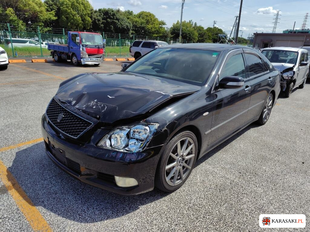 Toyota Crown 2006 z aukcji japońskiej