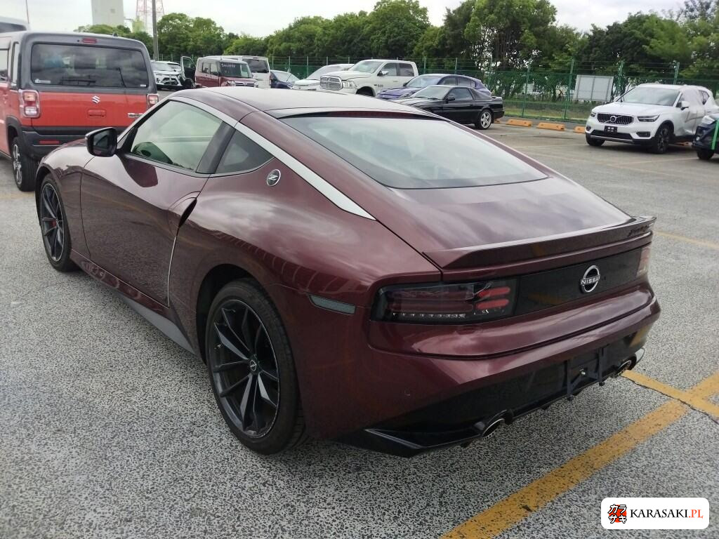Nissan Fairlady Z 2024 z aukcji japońskiej