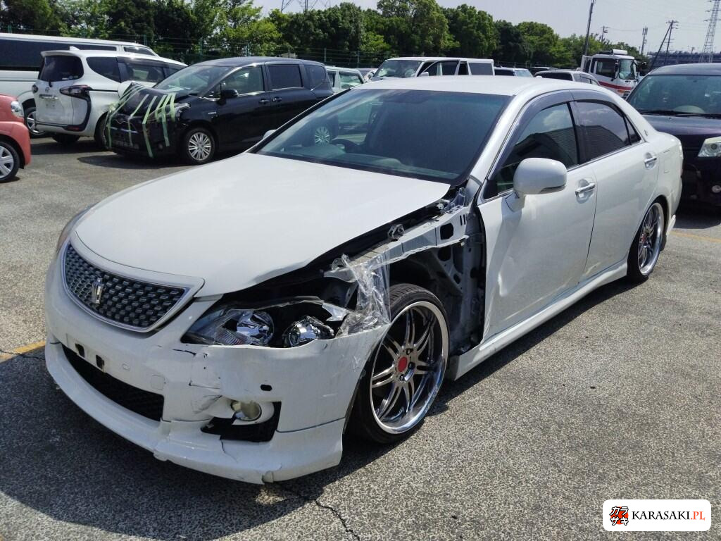 Toyota Crown 2009 z aukcji japońskiej