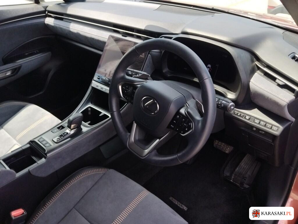 Lexus LBX 2024 z aukcji japońskiej