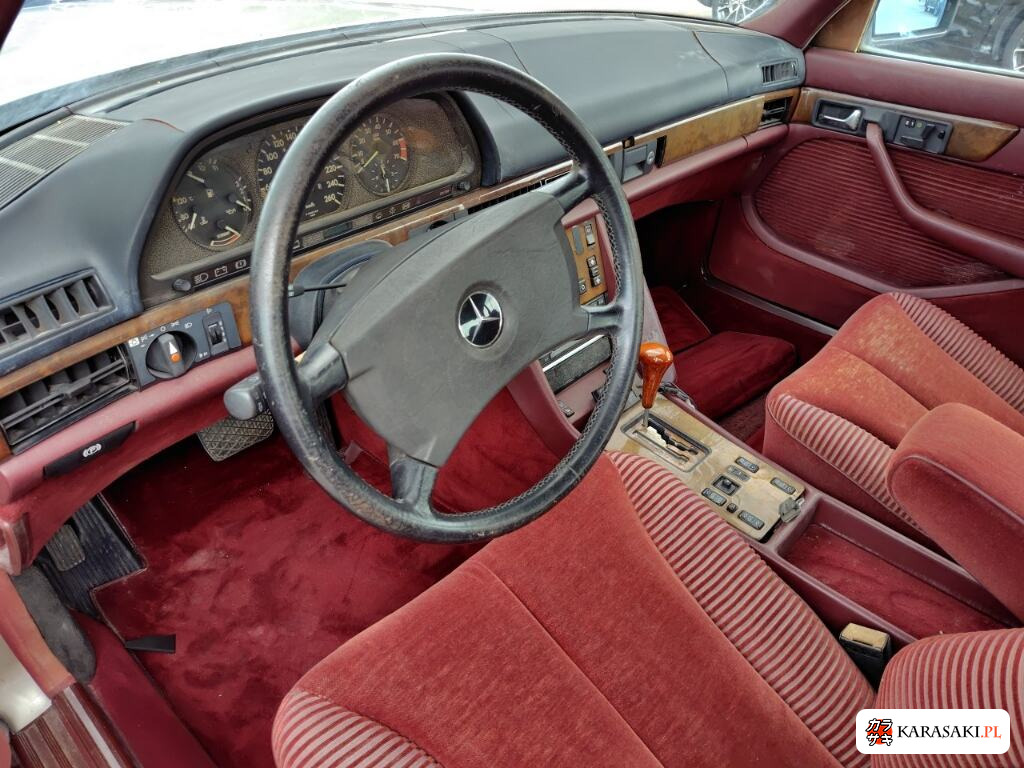 Mercedes-Benz S-Class 1987 z aukcji japońskiej