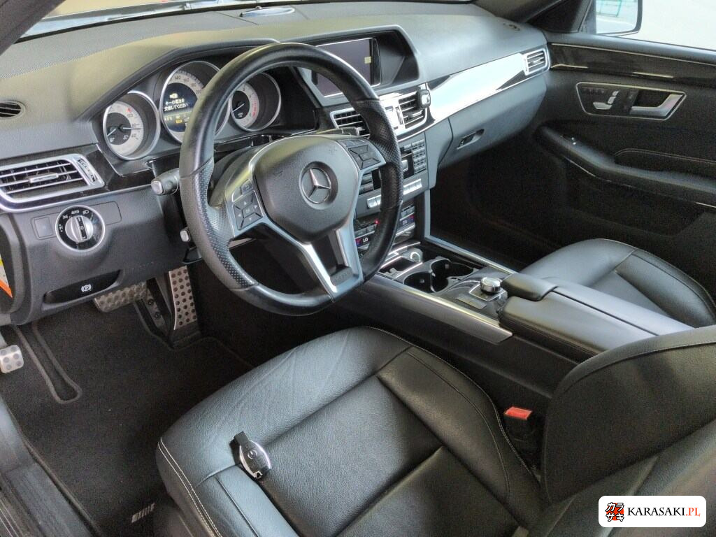 Mercedes-Benz E-Class 2014 z aukcji japońskiej