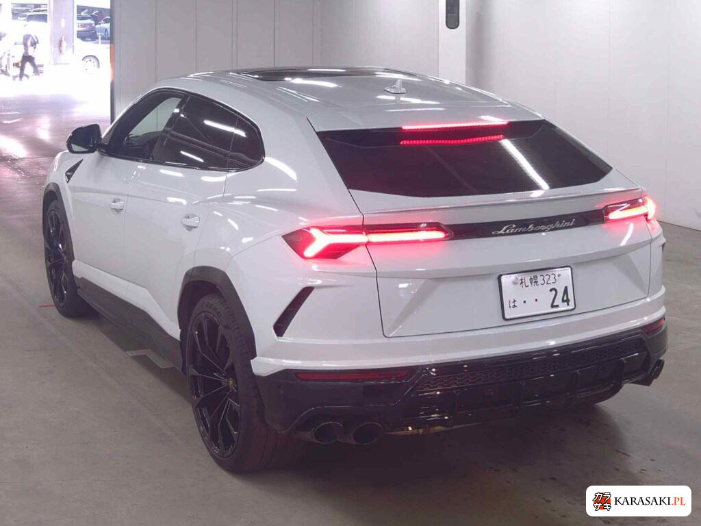 Lamborghini Urus 2023 z aukcji japońskiej
