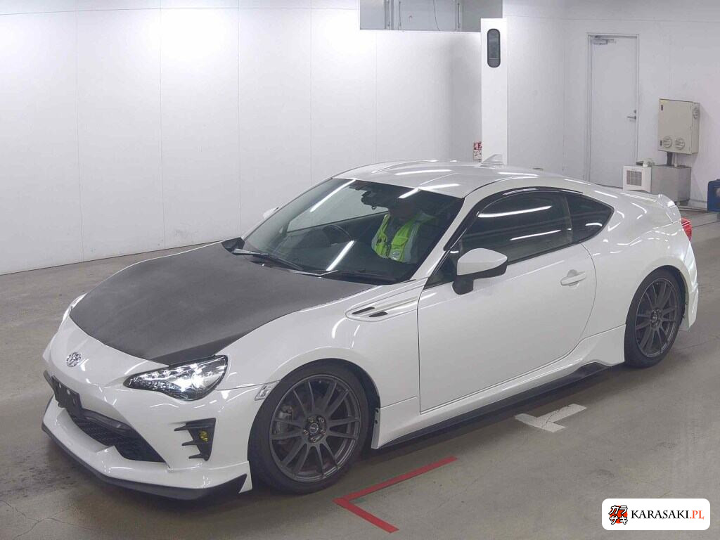 Toyota 86 2017 z aukcji japońskiej