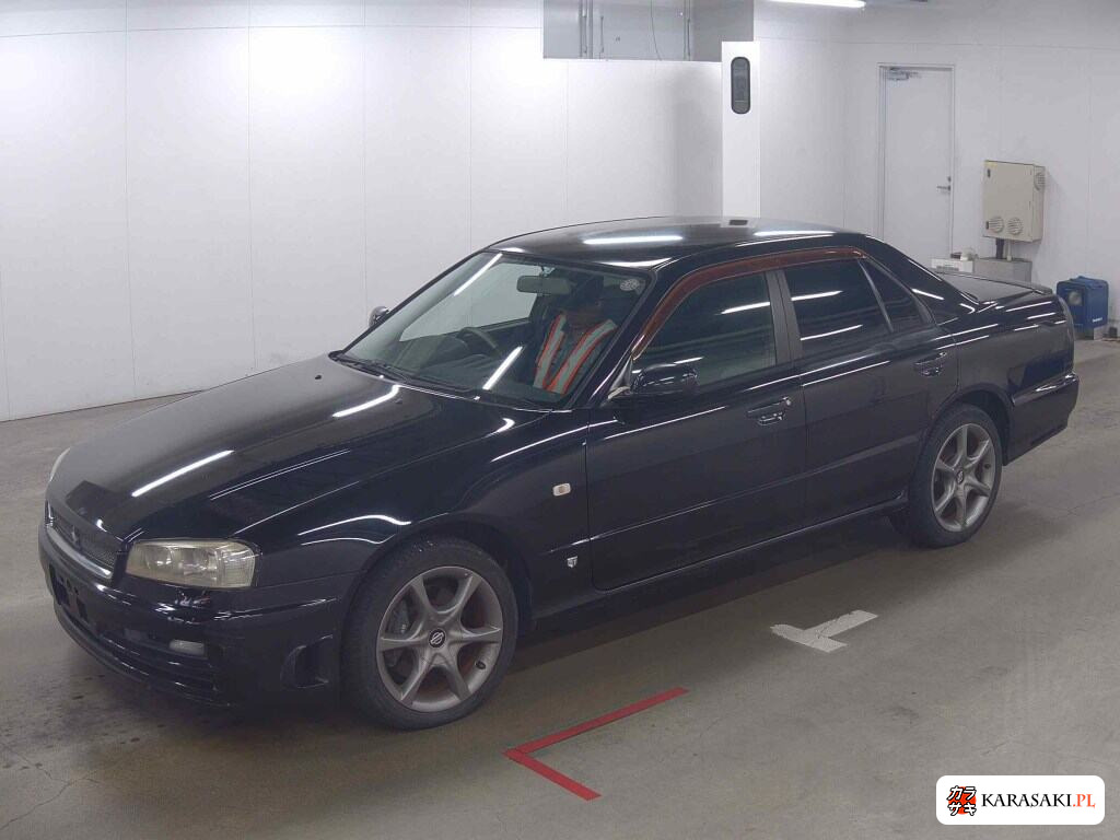 Nissan Skyline 2001 z aukcji japońskiej