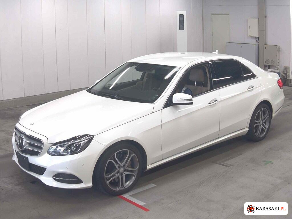 Mercedes-Benz E-Class 2013 z aukcji japońskiej