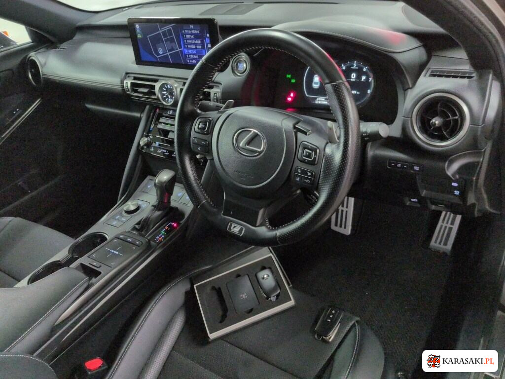 Lexus Is 2021 z aukcji japońskiej
